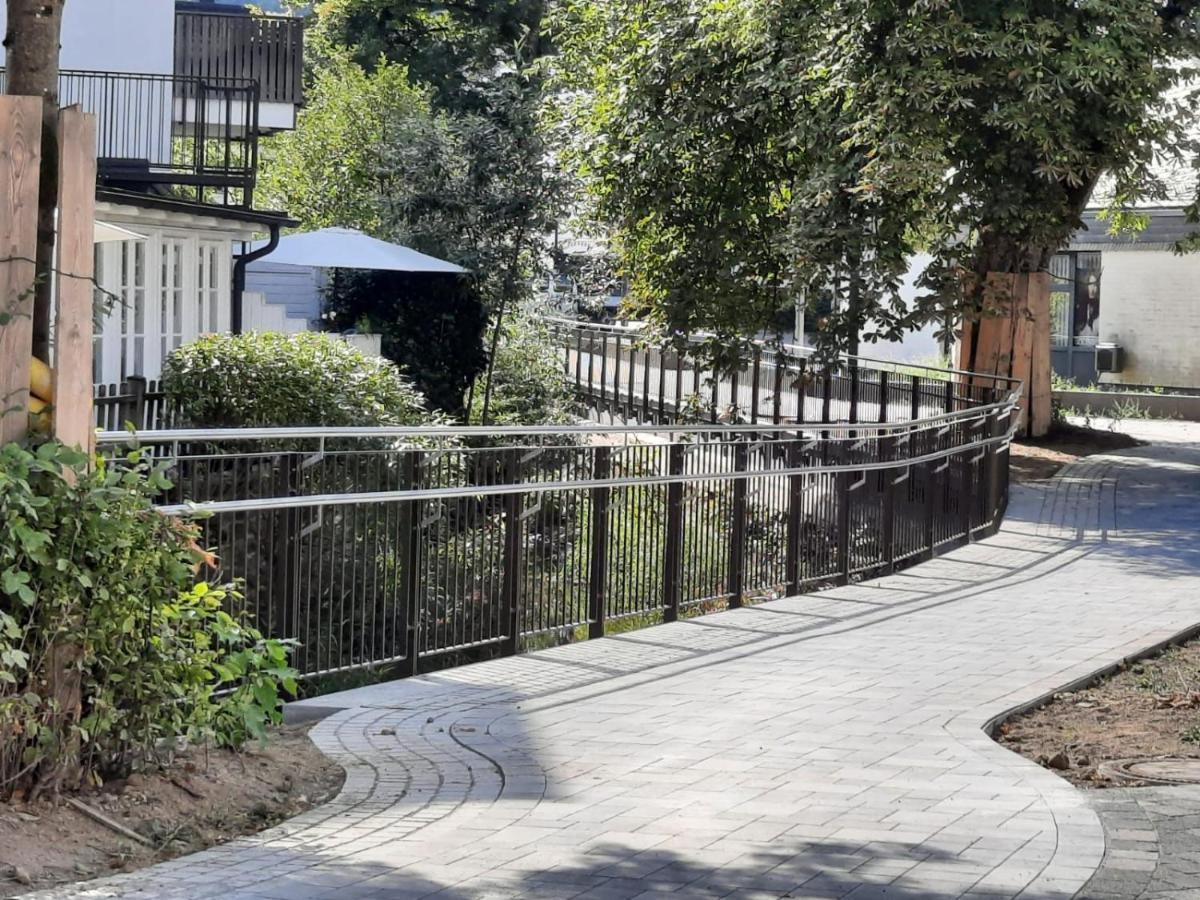 Ferienwohnung Am Kurpark Еслое Екстер'єр фото